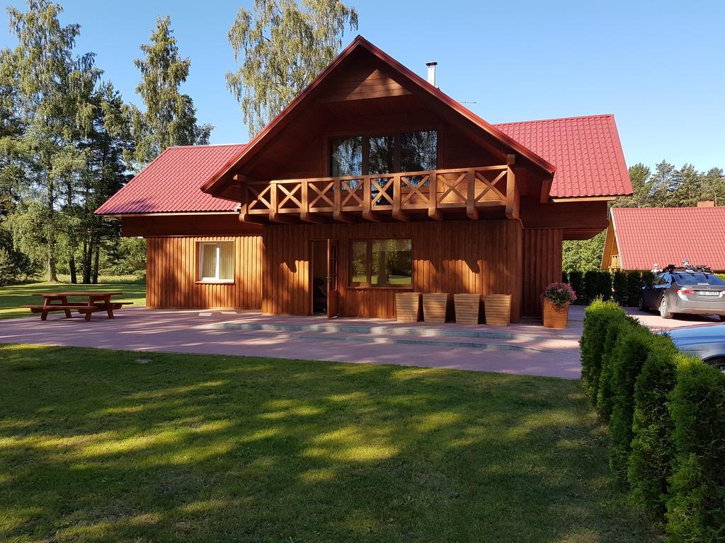 Guest House Vilcini Bernati Exterior photo